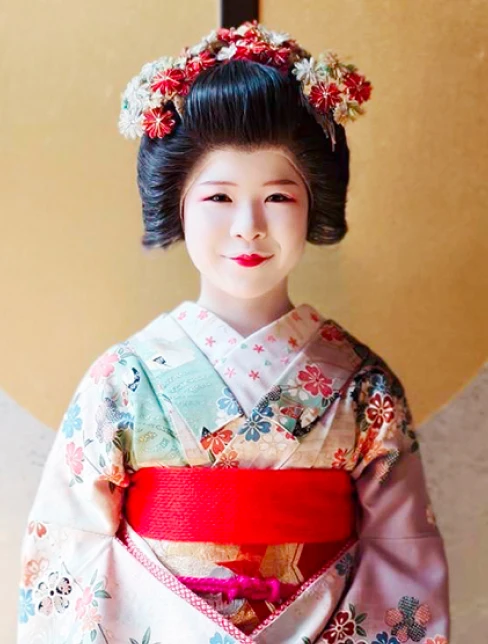 舞娘 鈴千代